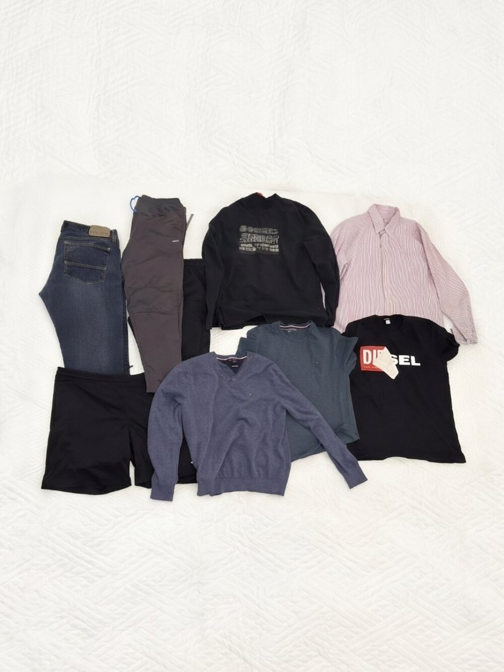 MEN'S CLOTHES LOT OF 9 PIECES - LARGE SIZE